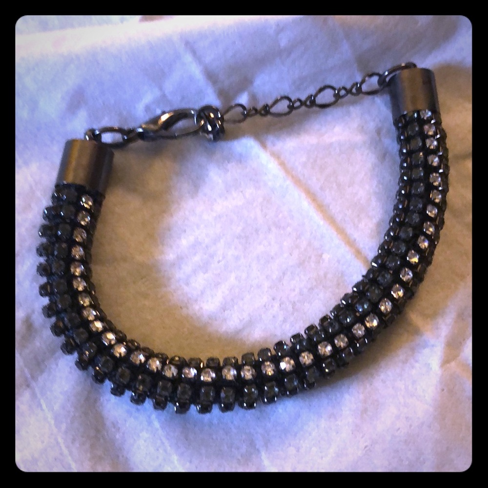 Dark stone and white stone fancy bracelet